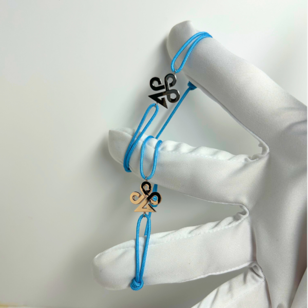 Bracelet Trèfle sur cordon - Or Jaune – Image 3